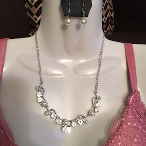 Jewelry - Silver & Rhinestone Jewelry Set Jewelry - Silver & Rhinestone Jewelry Set